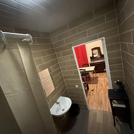 Avec Balcon アパート ペルピニャン